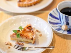 YAMATOYACAFE 富士河口湖 カフェ/喫茶 1