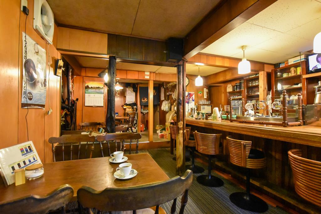 コーヒー カムイ 甲府市 甲府駅 カフェ 喫茶 3