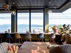 Hurry Gannet 山中湖村 バー カフェ スイーツ ラーメン 3