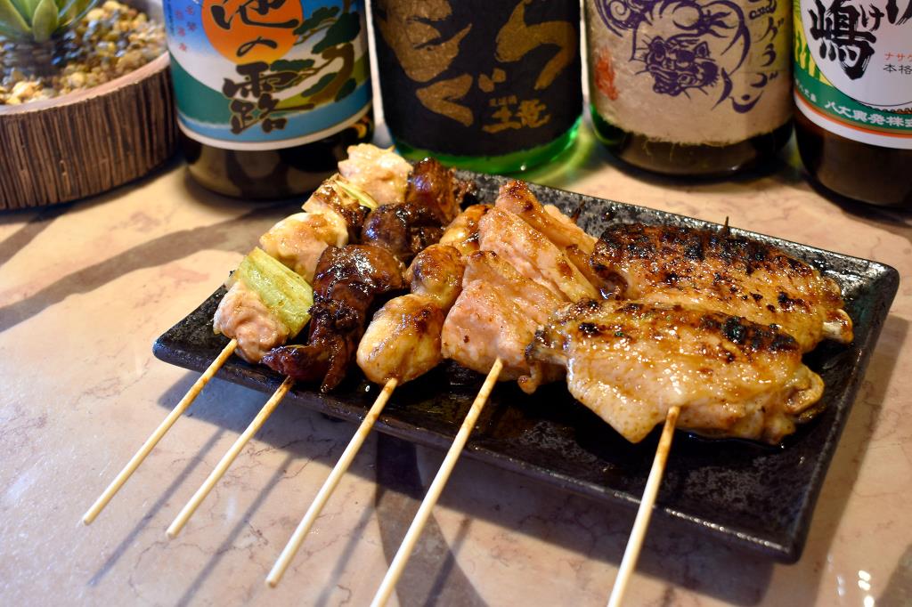 ぶんぶん丸　焼き鳥 居酒屋１