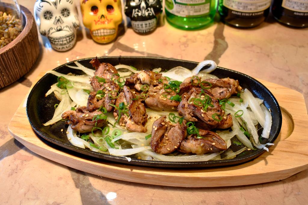 ぶんぶん丸　焼き鳥 居酒屋3