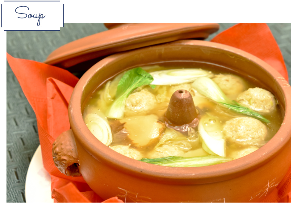 鴨の煮込みスープの写真