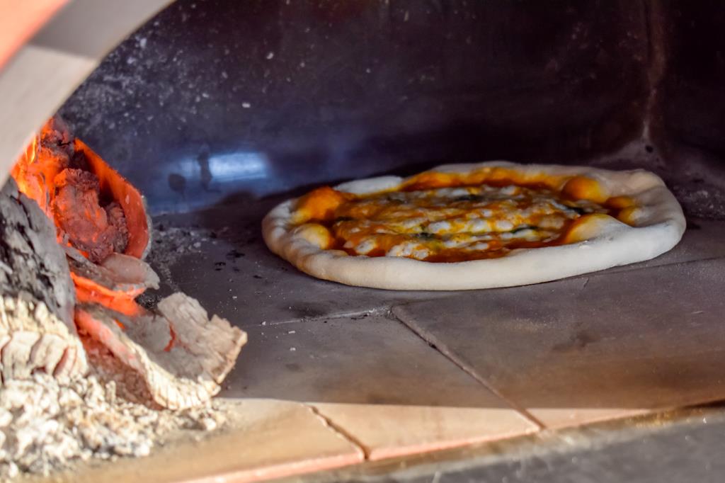 Cafe Rosso 甲府市 カフェ・イタリアン