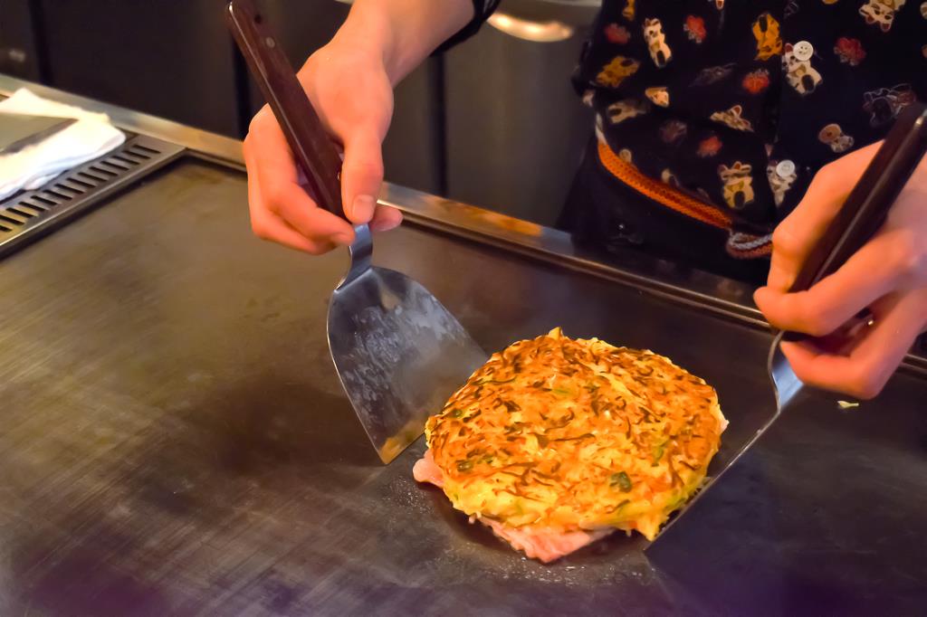 Osaka Teppanyaki Fujiken Kofu Izakaya, Teppanyaki, Okonomiyaki