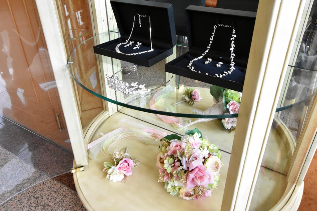 プレミアム コスチューム サロン FLARE 富士吉田市 コスチュームサロン