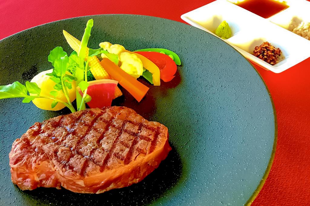 ぶどうの丘 展望ワインレストラン 甲州市 洋食