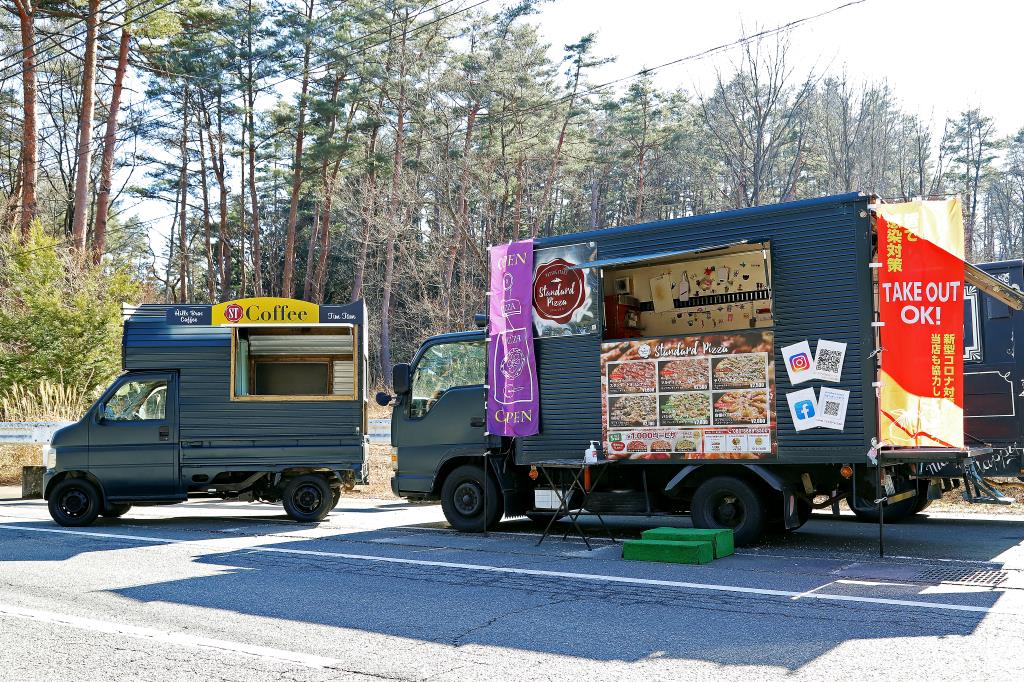 北杜市のキッチンカーSTピザ＆STコーヒー