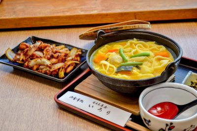 富士見茶屋 いろり 山梨市 和食・ほうとう