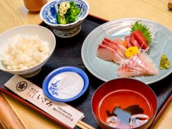 磯料理 いさみ 山梨市 和食
