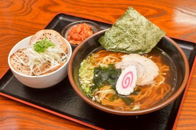 雁坂ラーメン 中村屋 山梨市 ラーメン