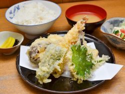 天ぷら・とんかつ みしな 笛吹市 和食
