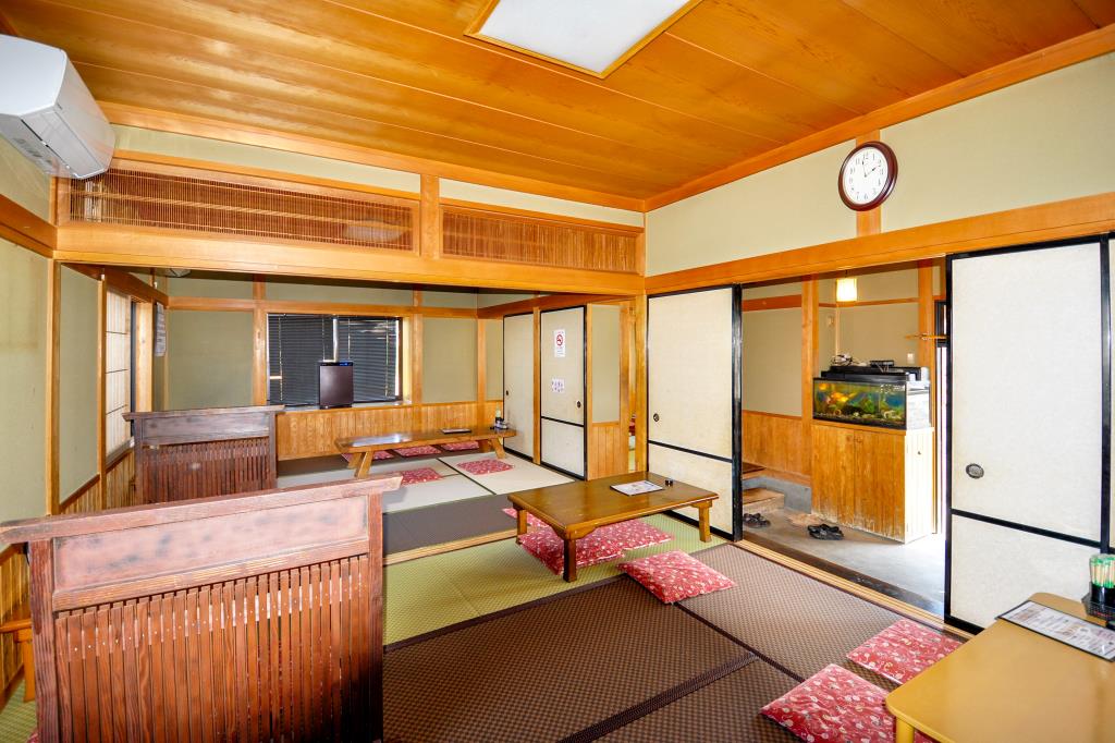 うどん居酒屋まるや 南アルプス市 居酒屋