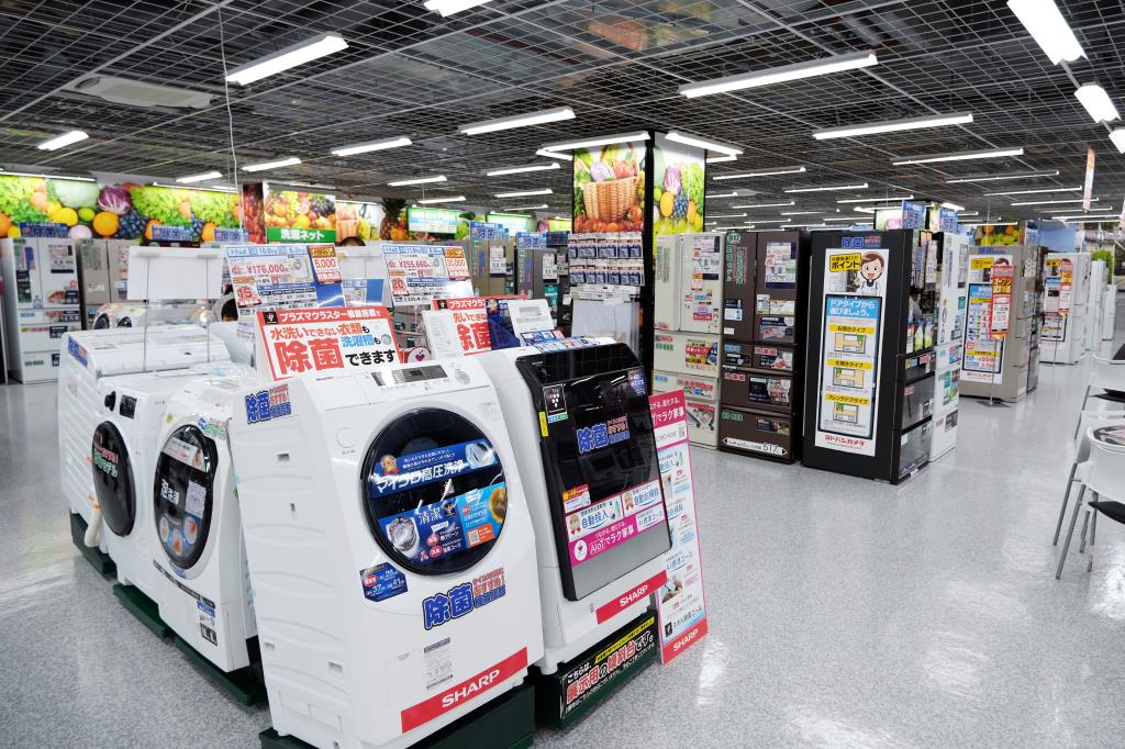 ヨドバシカメラ甲府駅前南口店