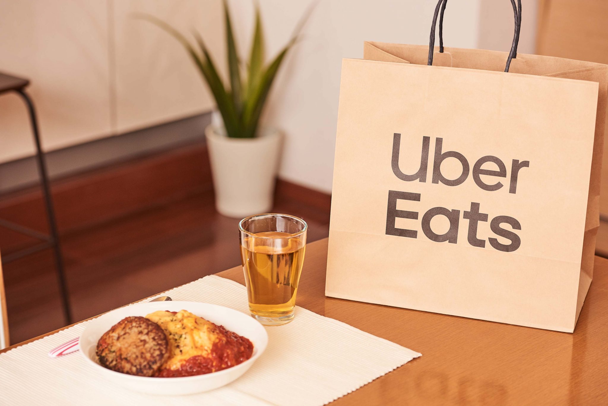 Uber Eats（ウーバーイーツ）山梨でもスタート