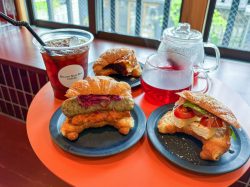 BRAND NEW DAY COFFEE 甲府花小路店