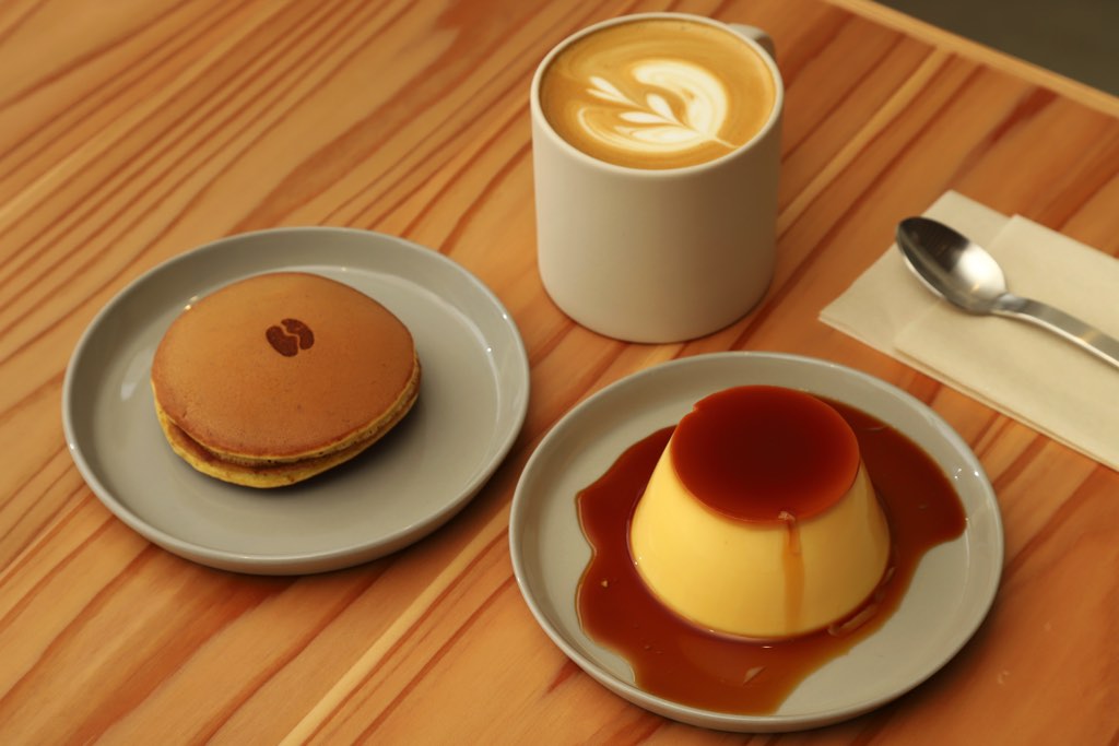富士吉田市の元豆腐屋さんがおしゃれカフェに！FUUTO COFFEE AND BAKE SHOPコーヒーと手作りお菓子の店