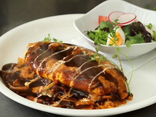 レストランルッコラ–富士河口湖町 | 山梨の愛すべきこの逸品Vol.4オムライス