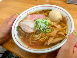 「ラーメン屋BARBER（バーバー）」 “麺やつきみ”が南アルプス市に移転！新たな屋号で月１～2回オープン