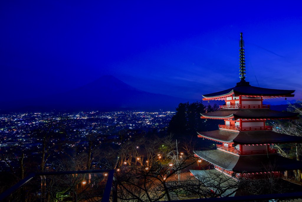 新仓山浅间公园夜景