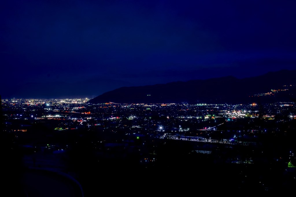 牛奥みはらしの丘 夜景