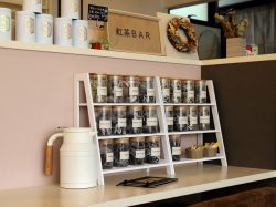 CAFE LA PAIX（カフェラぺ）甲府店でamsu teaの紅茶バーがスタート！話題のモノクロスムージーも♪