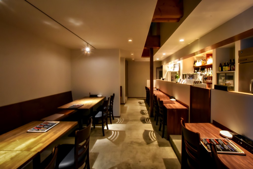 イタリアンレストランかぎしっぽの店内