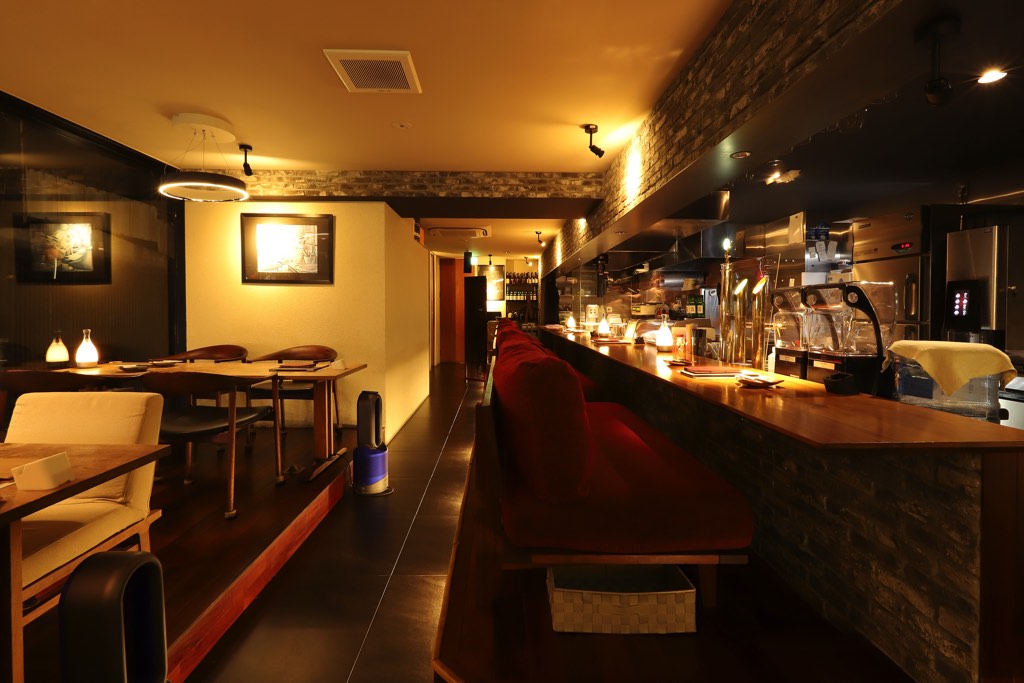 てっぱん秀Sの店内