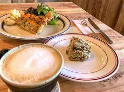 atelier portrail笛吹市に2022年11月12日オープン！手作りキッシュが自慢のギャラリーカフェ