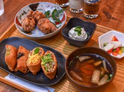 【閉店】いなりと発酵カフェ「FUJI de 223」河口湖に2022年10月28日オープン