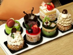 古名屋ホテル隣接「パティスリー和三郎」 2022年12月8日リニューアルOPEN！ クリスマスケーキも20日まで