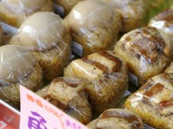 「やまなし里山キッチン」 2022年10月5日オープン！ カレーおにぎり+お惣菜を出店