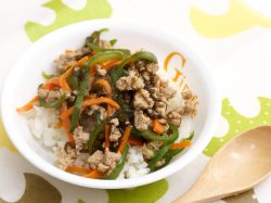 【給食レシピ vol.9】もずく丼／甲府あら川保育園