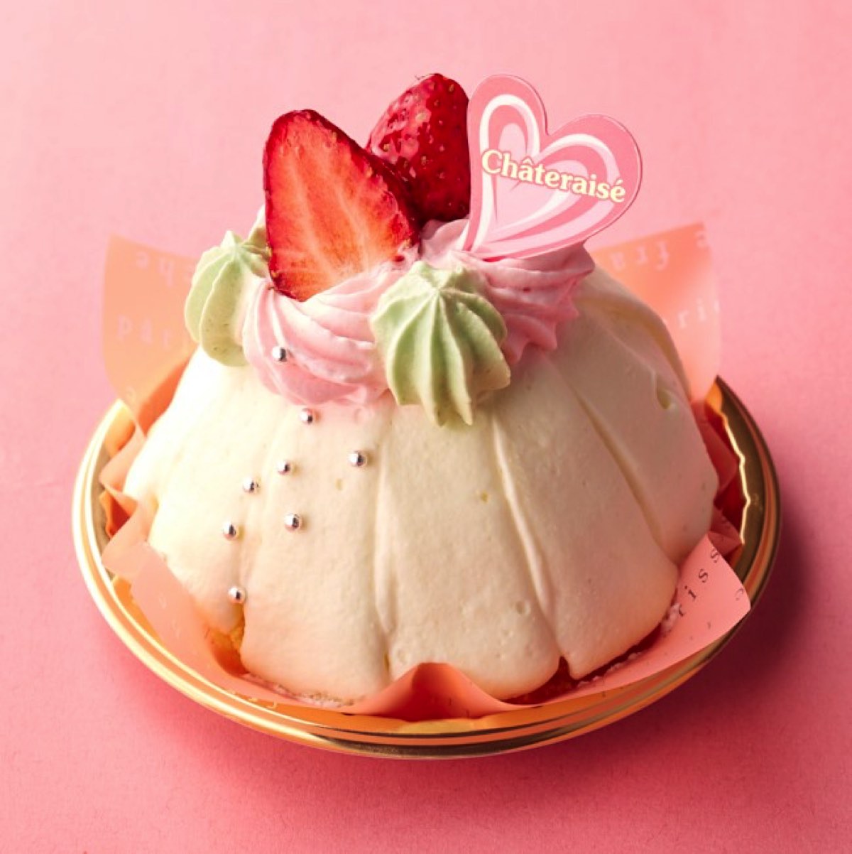 ２つの味が楽しめるロングデコレーション