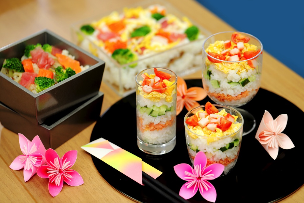 ひな祭りのお祝いに！簡単ちらし寿司アイデアレシピ♪