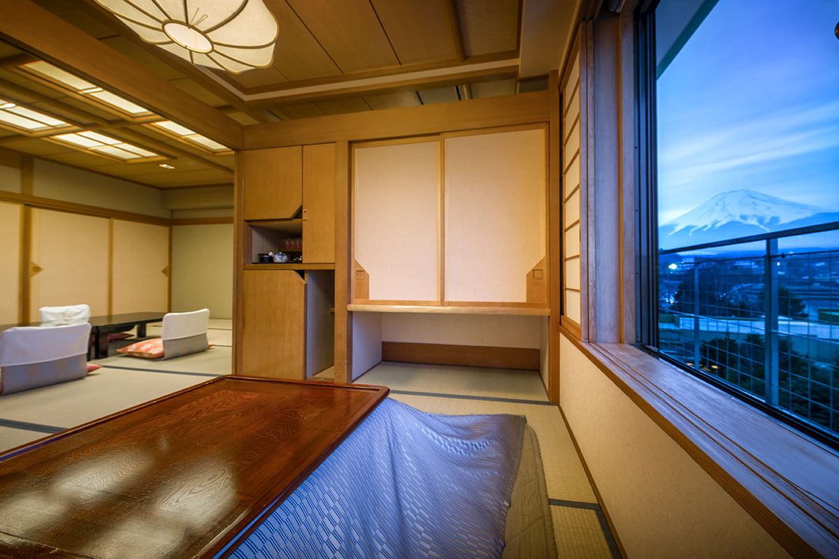 富士山温泉 ホテル鐘山苑 客室の写真 3
