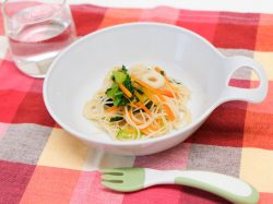 [Lunch recipe vol.26] Rice noodle salad / Nakamachi Nursery School