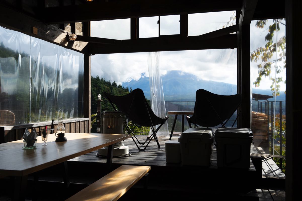 つながるCafé/富士山と河口湖が見える絶景テラス