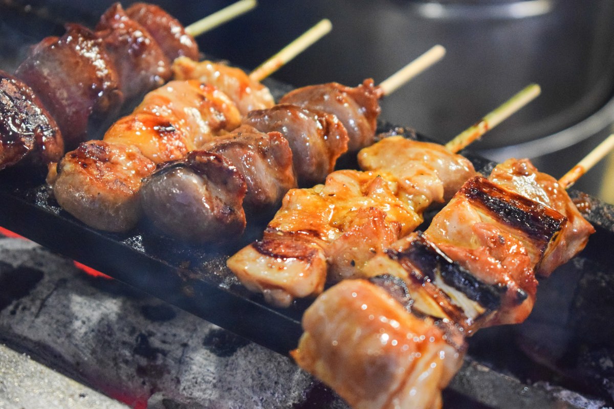 焼き鳥ともつ煮 沖縄料理の店 まんまるのやきとり2