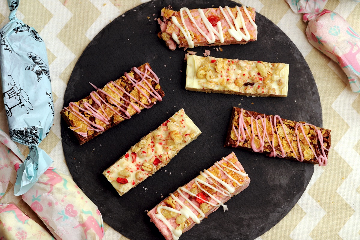 混ぜて固めるだけ！シリアルバー