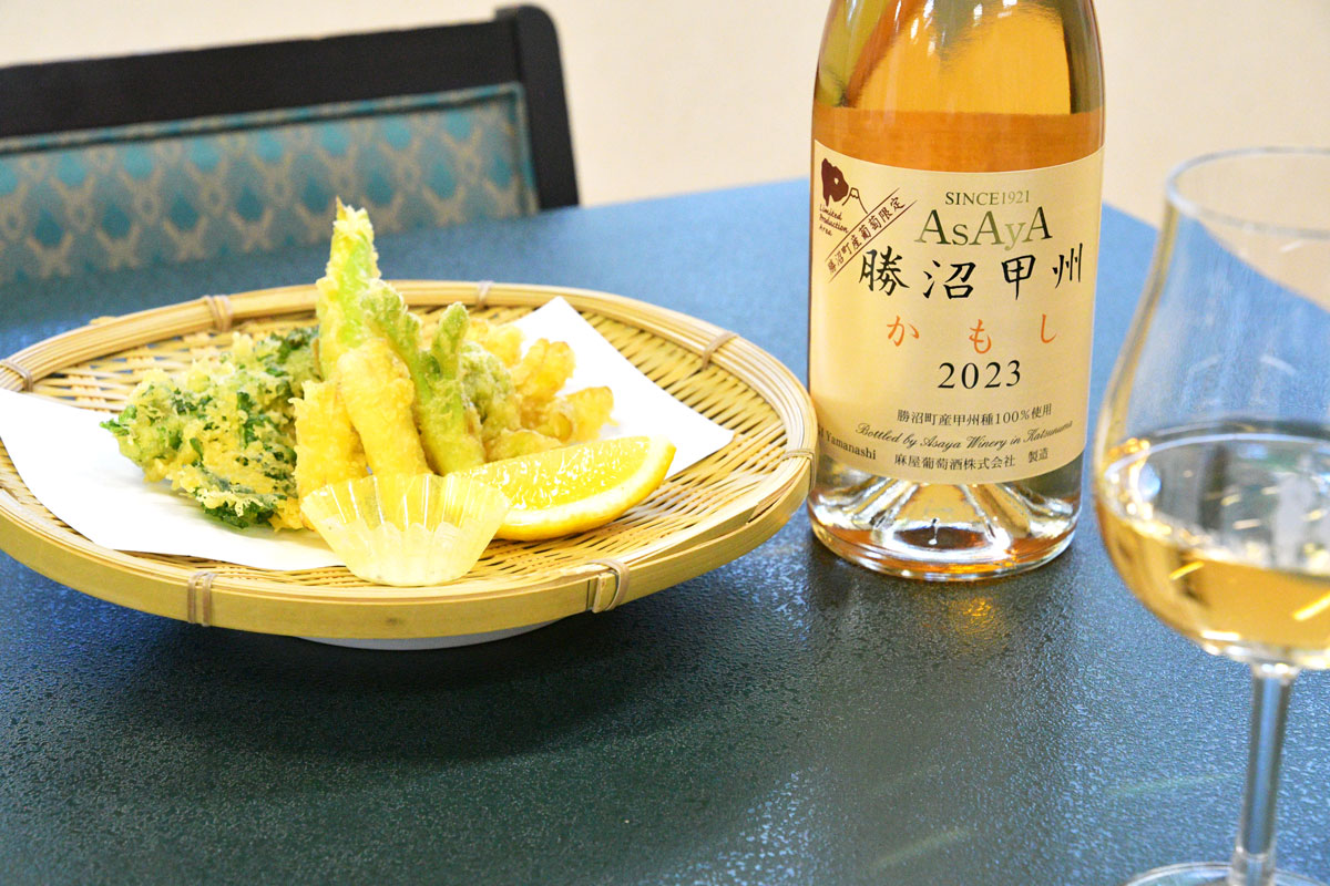 Spring tempura platter x Asaya Katsunuma Koshu Kamoshi (glass)