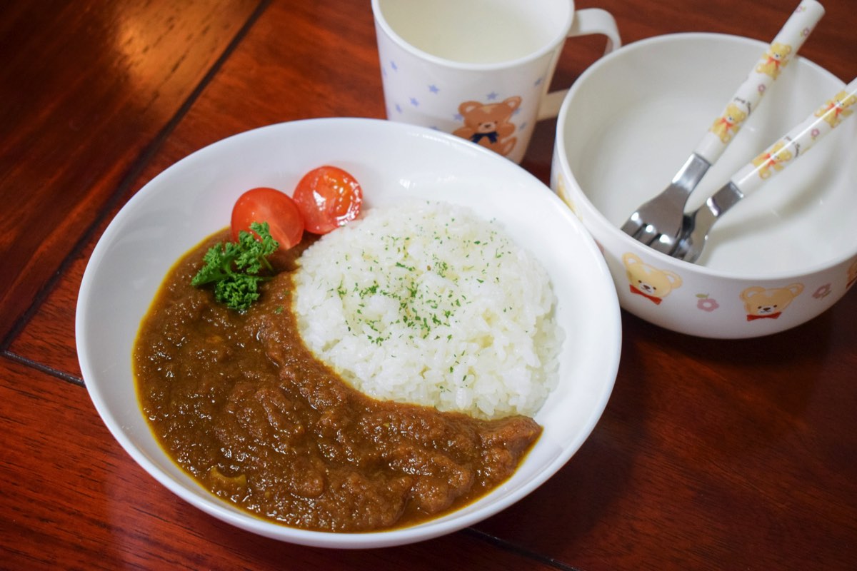 カレーのおいしいお店 かぴうさ おこさまカレー（甘口）