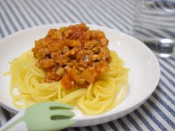 Ryuo Nishi Nursery School's popular school lunch recipe "Spaghetti Meat Sauce" Vol.37