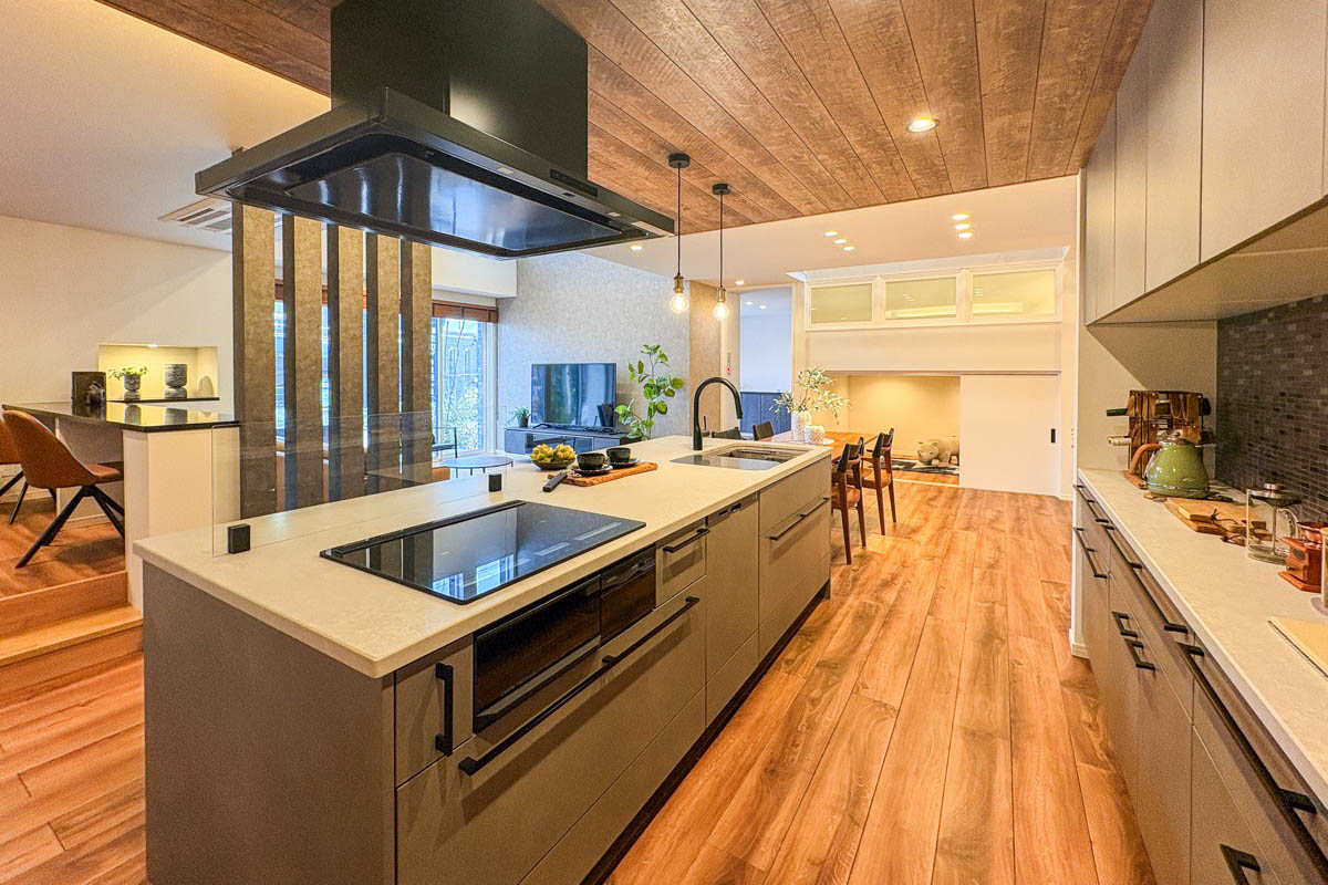 Ees（アイ工務店）