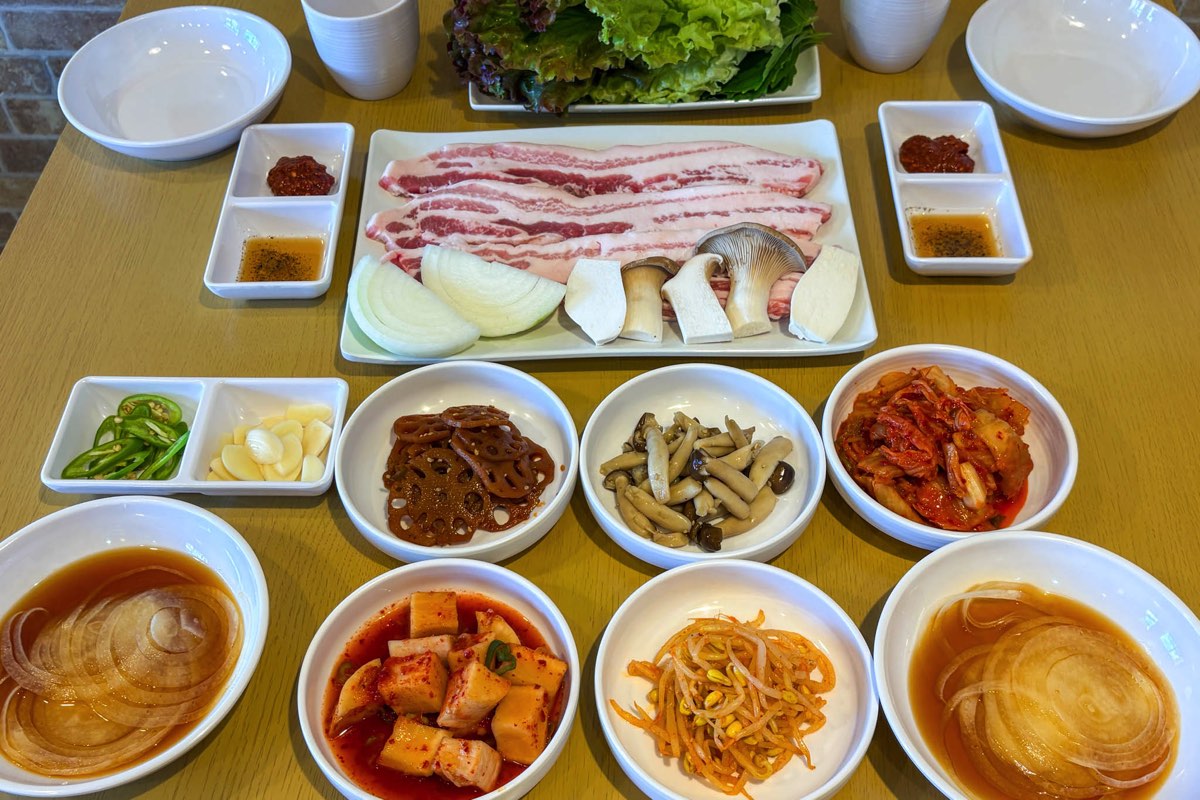 韓国料理 チョアヨ サムギョプサル