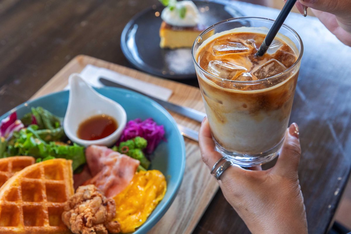 enico.cafe&bar Kawaguchiko