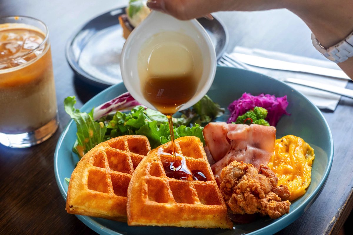 enico.cafe&bar Kawaguchiko