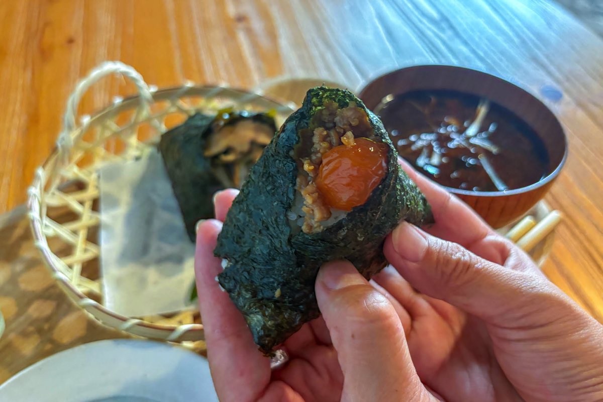 おにぎりとお味噌汁のお店 世菜