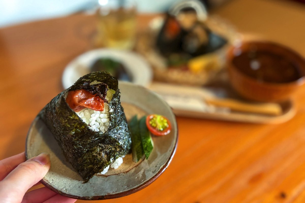 おにぎりとお味噌汁のお店 世菜