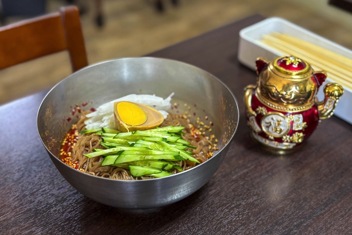 韓の食卓 スンドゥブチゲ