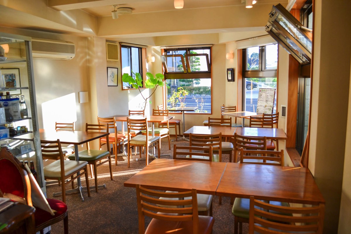 純喫茶特集 COFFEE LOUNGE どんぐり